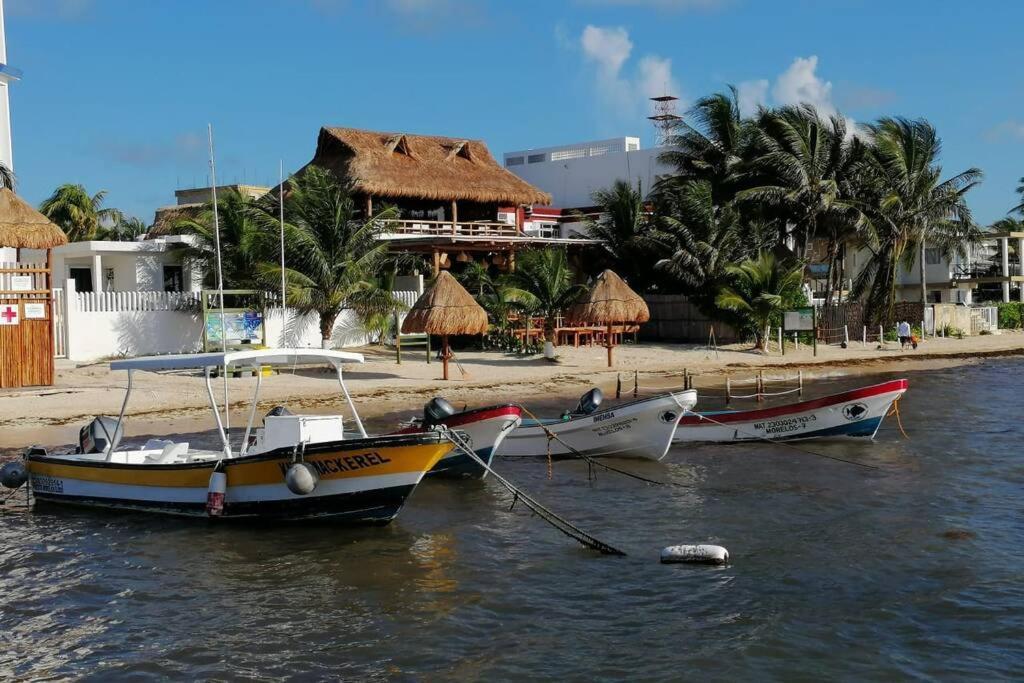 Modern 1 Bedroom Suite By Beach Great Location! Puerto Morelos Buitenkant foto